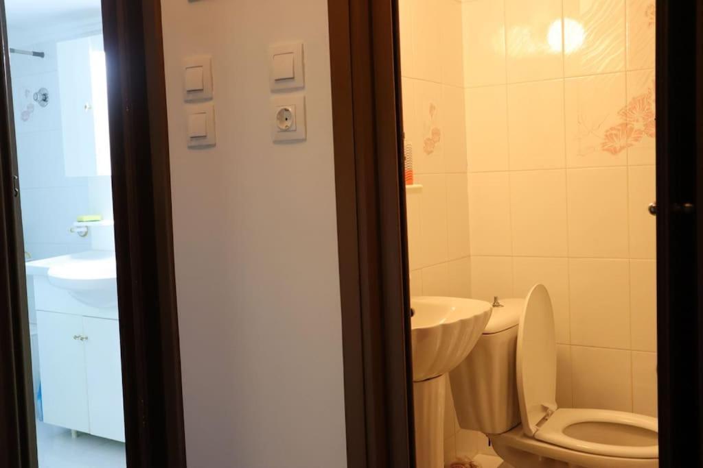 Great Apartment, Large Balcony Апартаменты